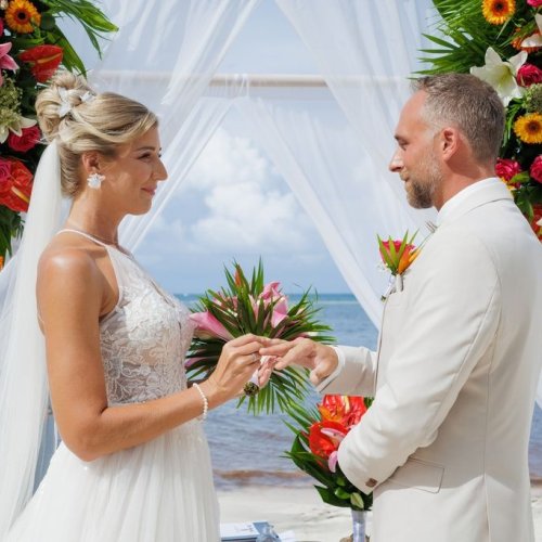 punta-cana-beach-wedding-14