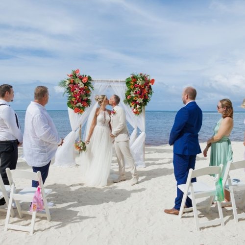 punta-cana-beach-wedding-27